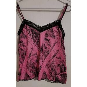 Wilderness Dreams Shirt Size Medium M Women's Pink Camouflage Black Lace Tank PJ
